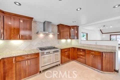 25152 25154 Mammoth Circle Lake Forest CA 92630