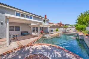 25152 25154 Mammoth Circle