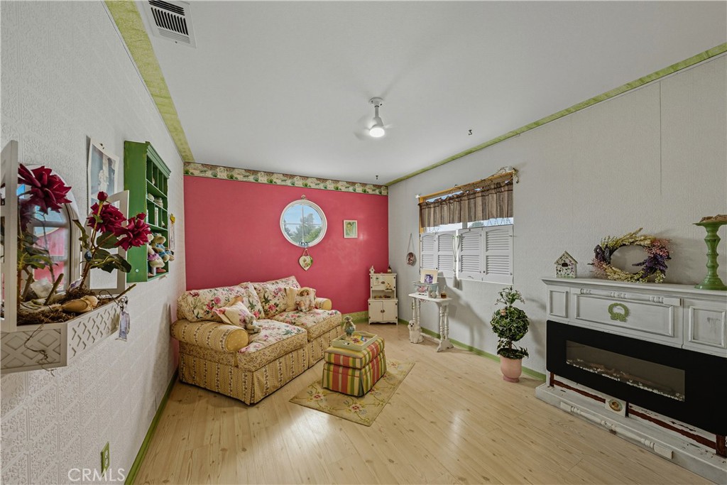 North West Lmpc(49) - Residential