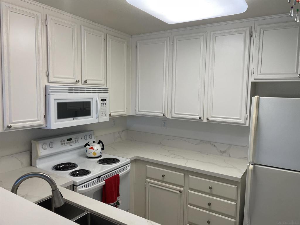 Linda Vista - Residential Lease