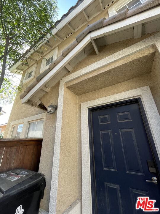 25526 Baycrest Court