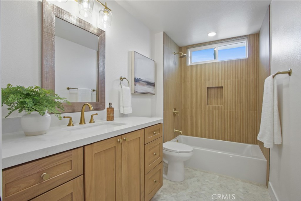 Meredith Hills (MH) - Residential