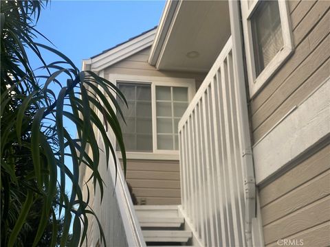 212 1/2 Garnet Avenue Newport Beach CA 92662