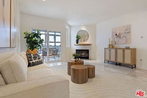Photo of 171 N Church Lane #619, Los Angeles, CA 90049 (MLS # 26647807)