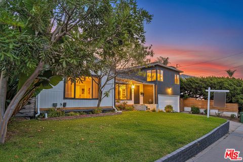 Photo of 885 Kincaid Avenue, Inglewood, CA 90302 (MLS # 26791167)