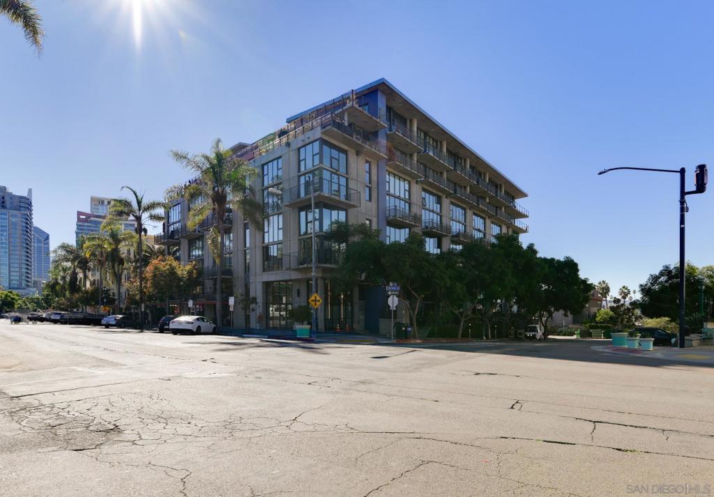 Downtown - Residential Lease