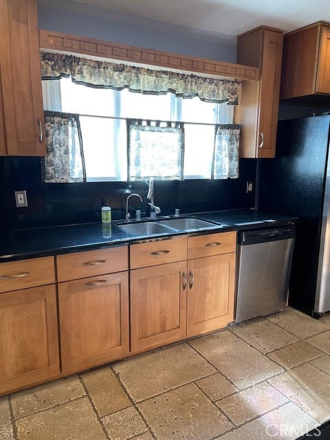 Not Applicable-105 - Residential Lease