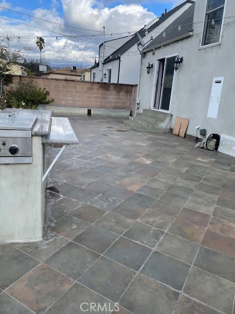 Not Applicable-105 - Residential Lease