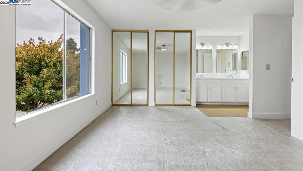 PARKMONT - Residential