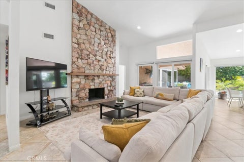 Photo of 36626 Via Cicada, Cathedral City, CA 92234 (MLS # SR26195576)