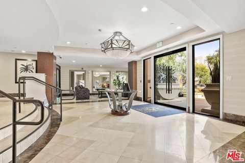 Tiny photo for 5625 Crescent Parkway #105, Playa Vista, CA 90094 (MLS # 25606143)