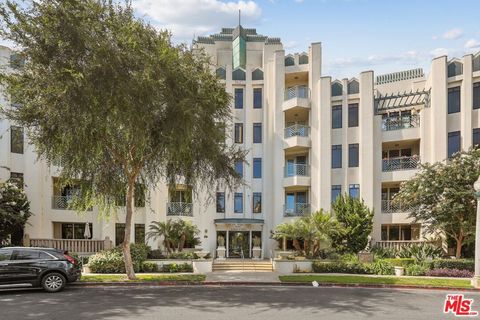 Tiny photo for 5625 Crescent Parkway #105, Playa Vista, CA 90094 (MLS # 25606143)