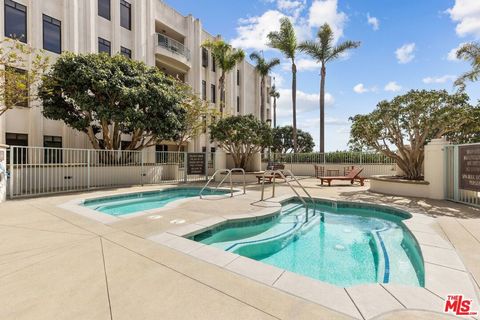 Tiny photo for 5625 Crescent Parkway #105, Playa Vista, CA 90094 (MLS # 25606143)