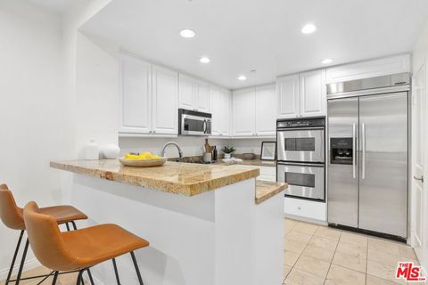 Tiny photo for 5625 Crescent Parkway #105, Playa Vista, CA 90094 (MLS # 25606143)