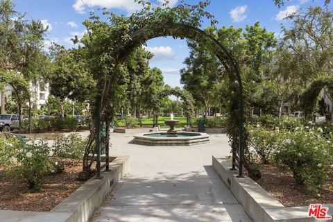 Tiny photo for 5625 Crescent Parkway #105, Playa Vista, CA 90094 (MLS # 25606143)