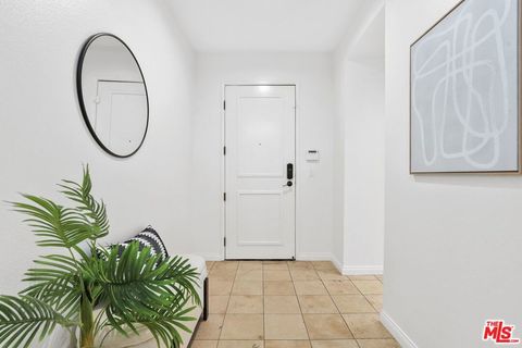 Tiny photo for 5625 Crescent Parkway #105, Playa Vista, CA 90094 (MLS # 25606143)