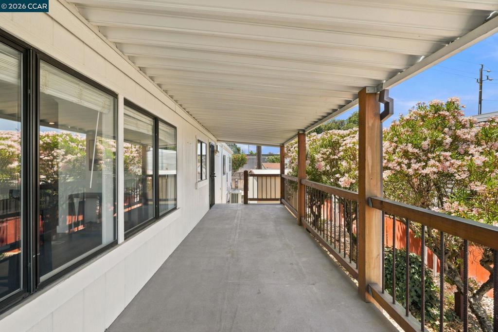 190 Medina Dr
