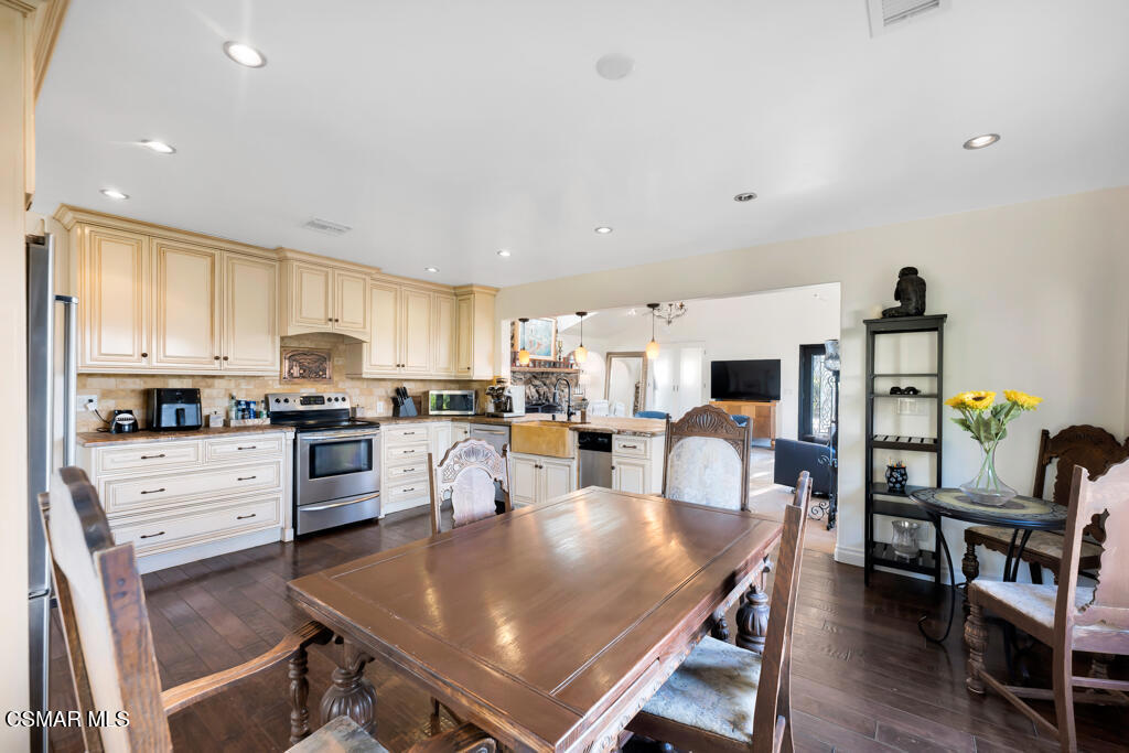 Thistleberry/Sherwood-765 - 765 - Residential