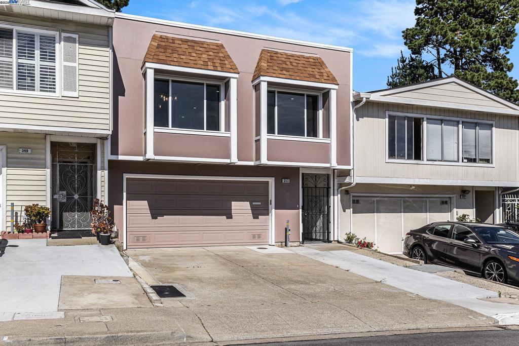 DALY CITY - Residential
