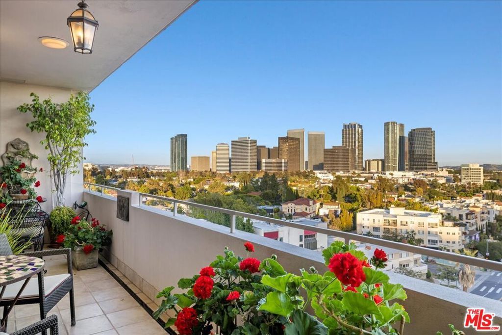 Photo of 1333 S Beverly Glen Boulevard #904, Los Angeles, CA 90024 (MLS # 25566145)