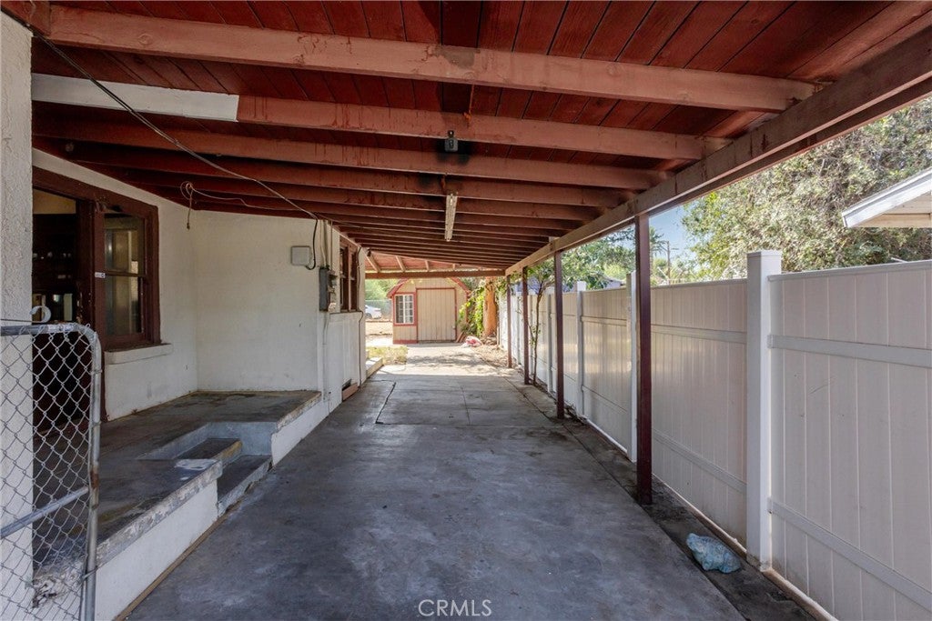 4290 Jurupa
