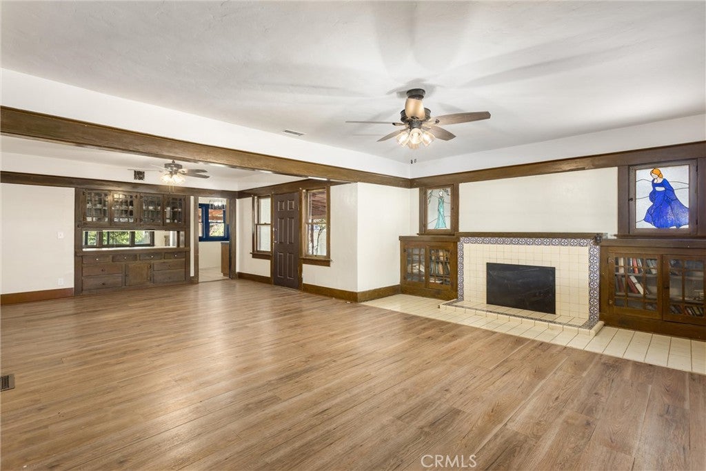 4290 Jurupa