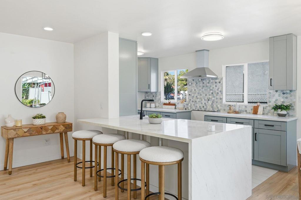 La Mesa - Residential