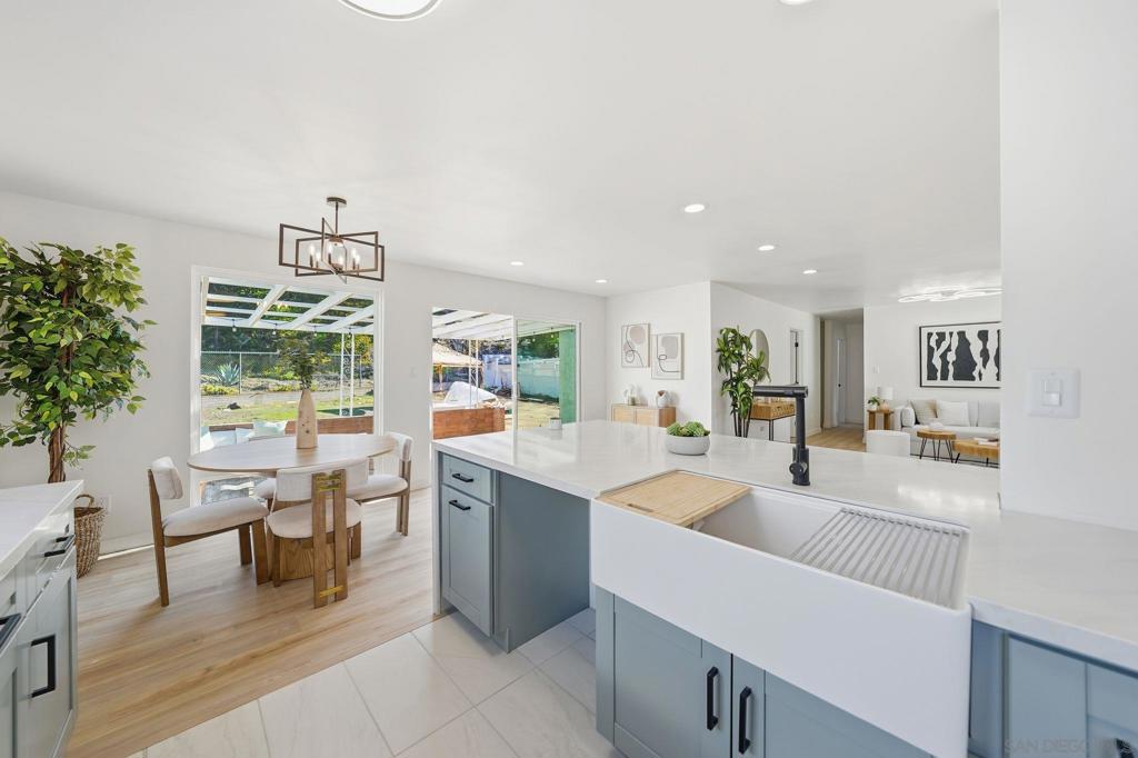 La Mesa - Residential