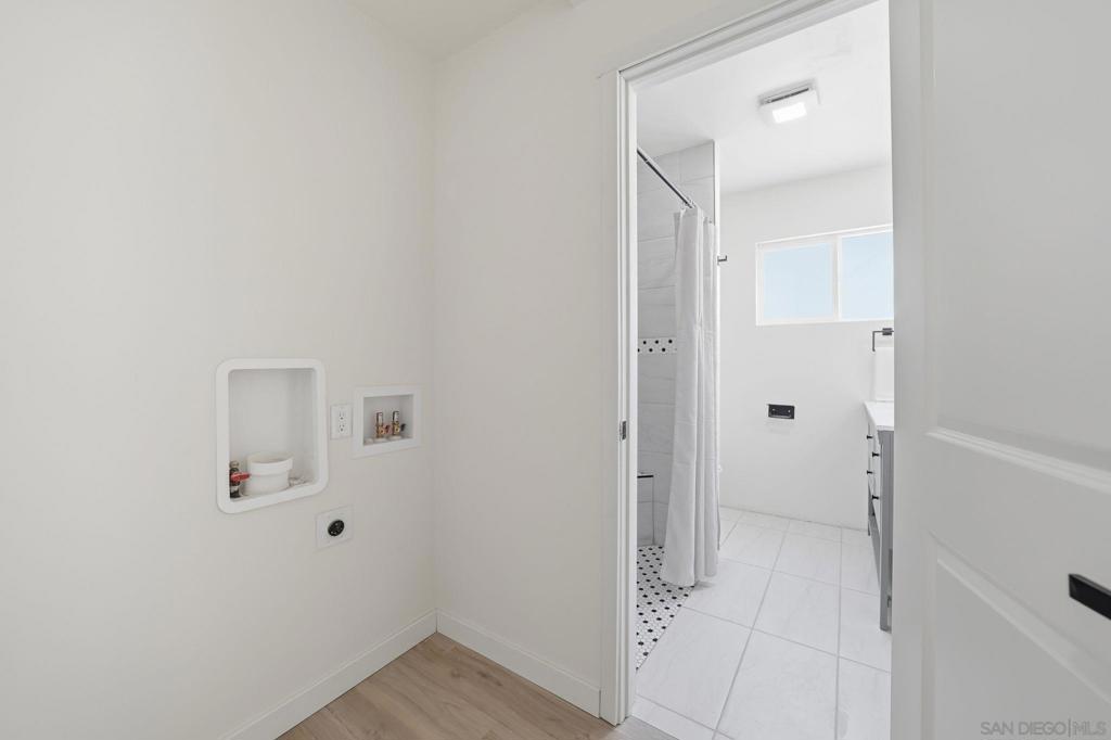 La Mesa - Residential