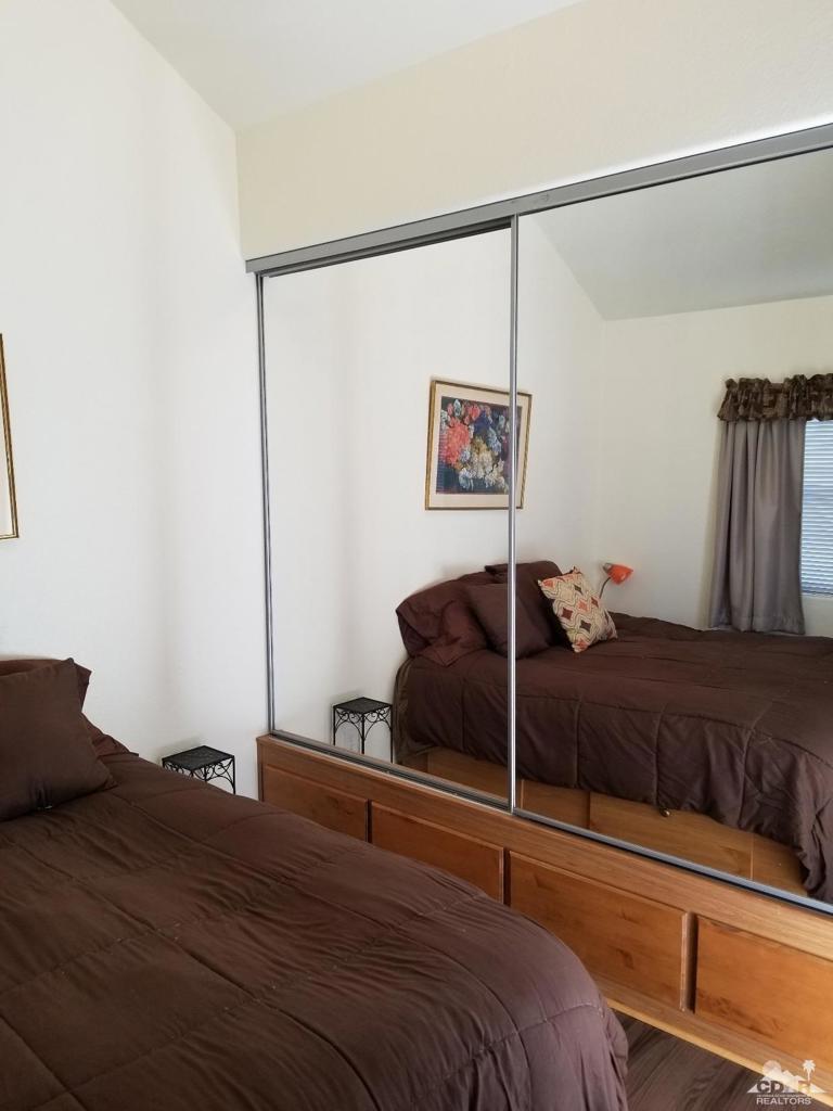 Not Applicable-1 - Manufactured In Park