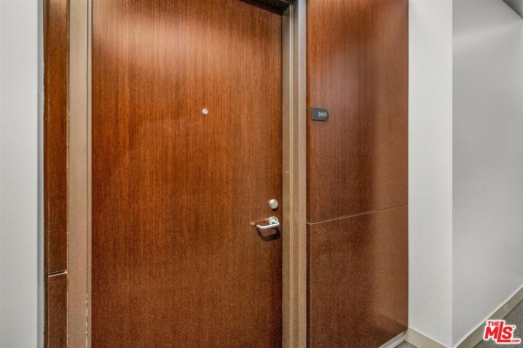 1100 Wilshire Boulevard 2605