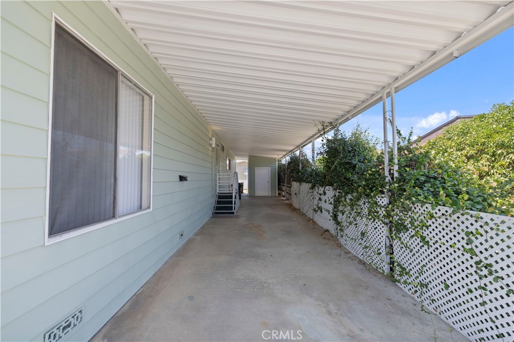 1300 W Menlo Avenue 126