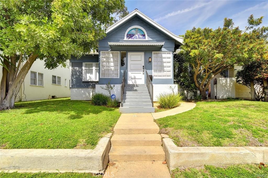 757 759 N Loma Vista