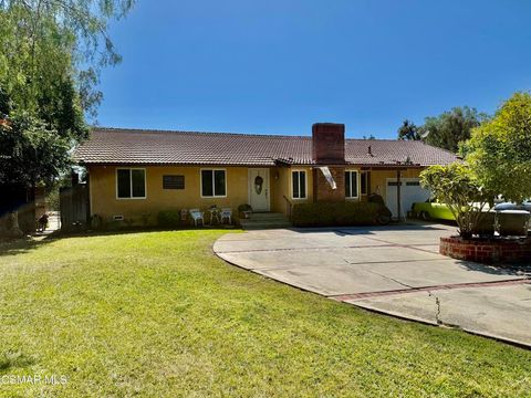 Photo of 1351 Rambling Road, Simi Valley, CA 93065 (MLS # 226002677)