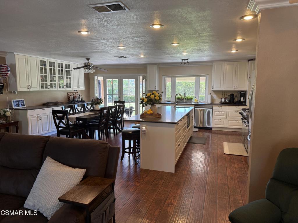 1351 Rambling Road