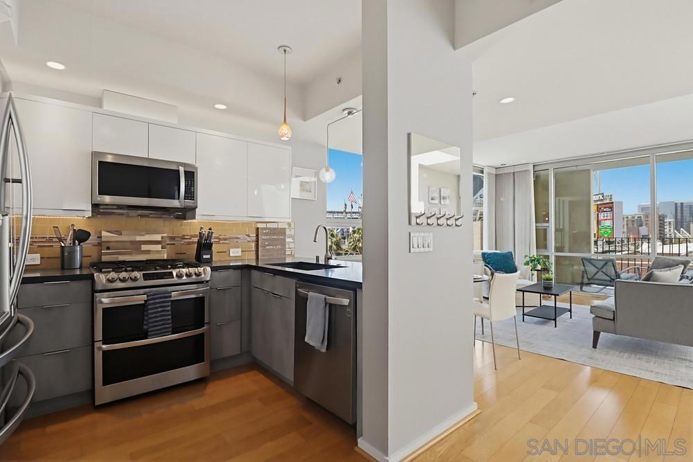 321 10Th Ave 512
