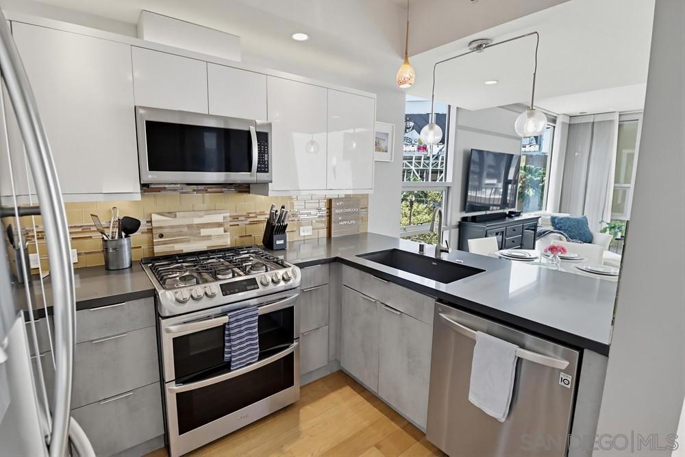 321 10Th Ave 512