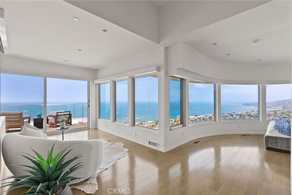 Upper Diamond (UD) - Residential