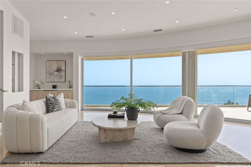 Upper Diamond (UD) - Residential