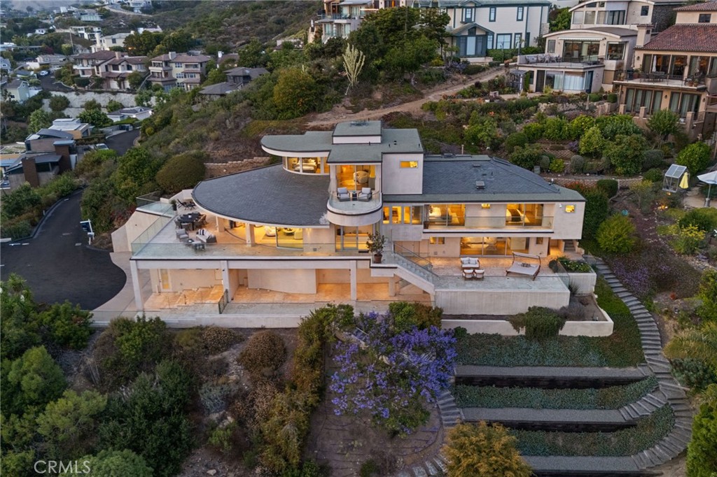 900 Gainsborough Drive