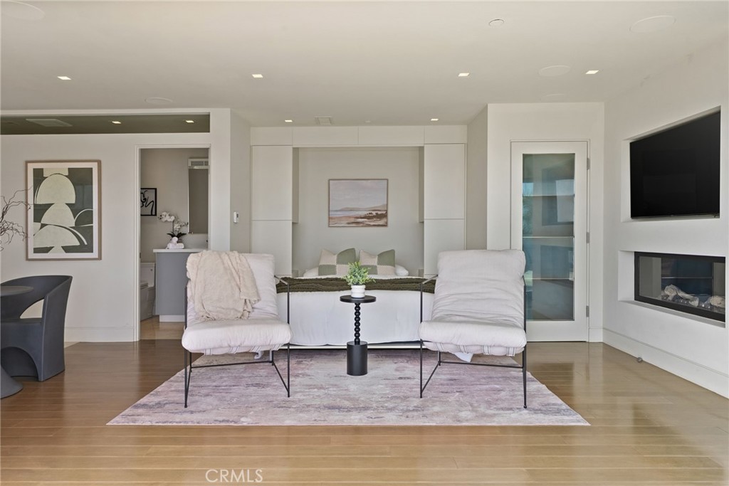 Upper Diamond (UD) - Residential