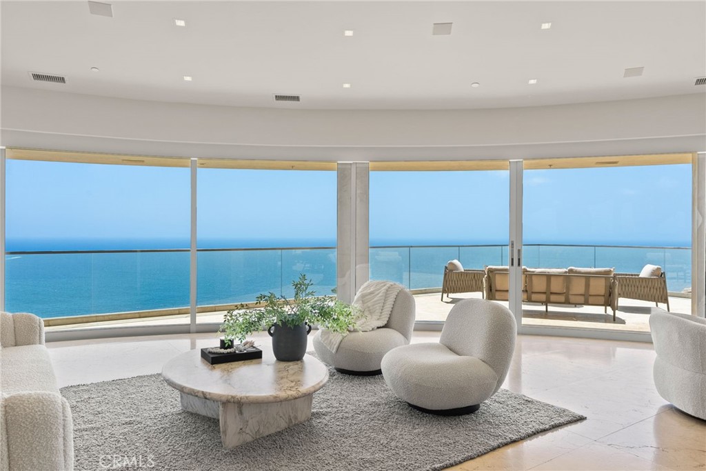 Upper Diamond (UD) - Residential