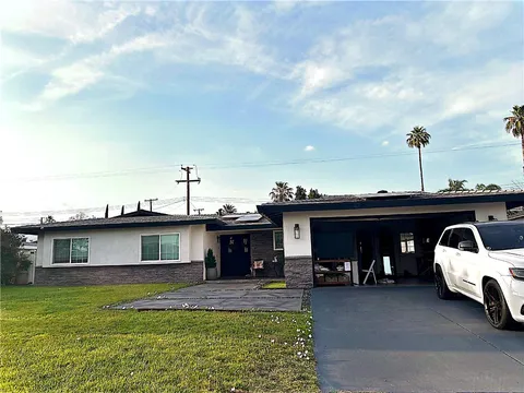MLS: CV26082685