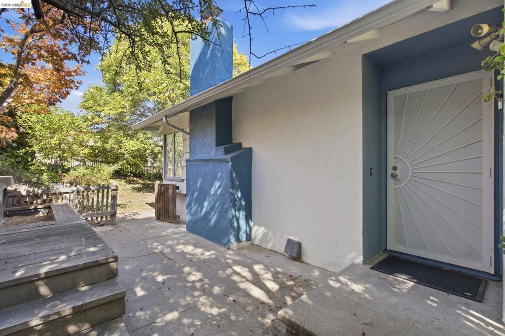 4522 Santa Rita