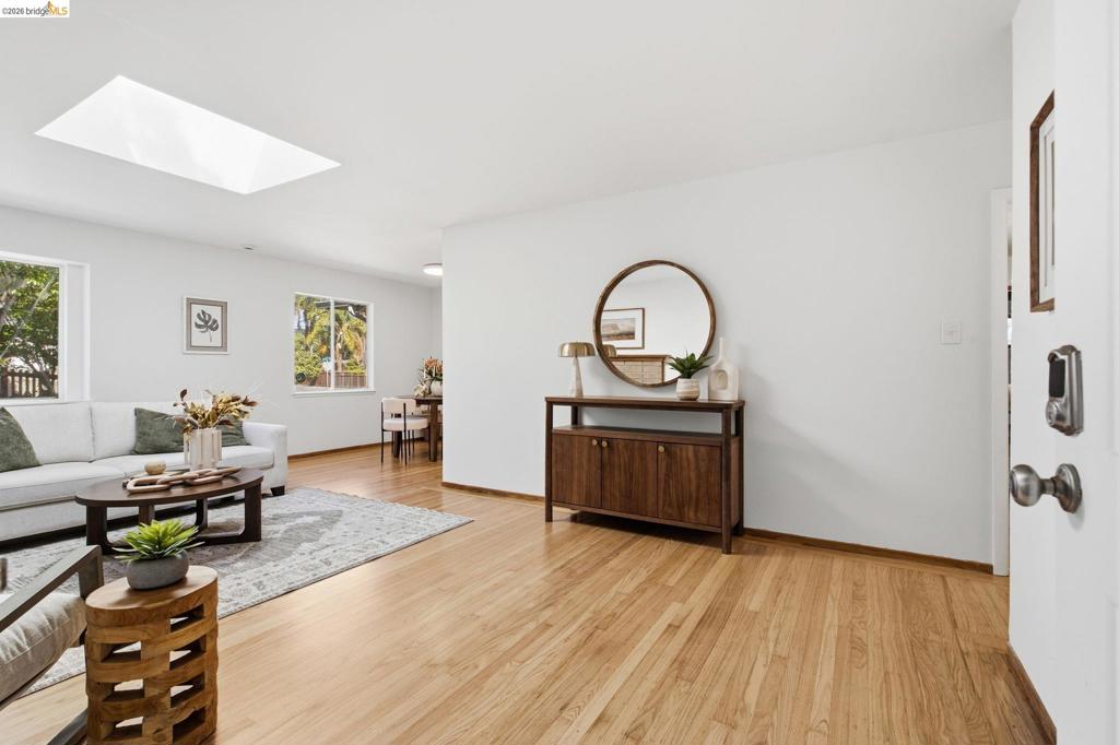 4522 Santa Rita