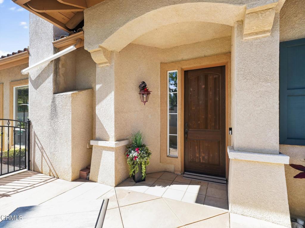 2886 Golf Villa Way