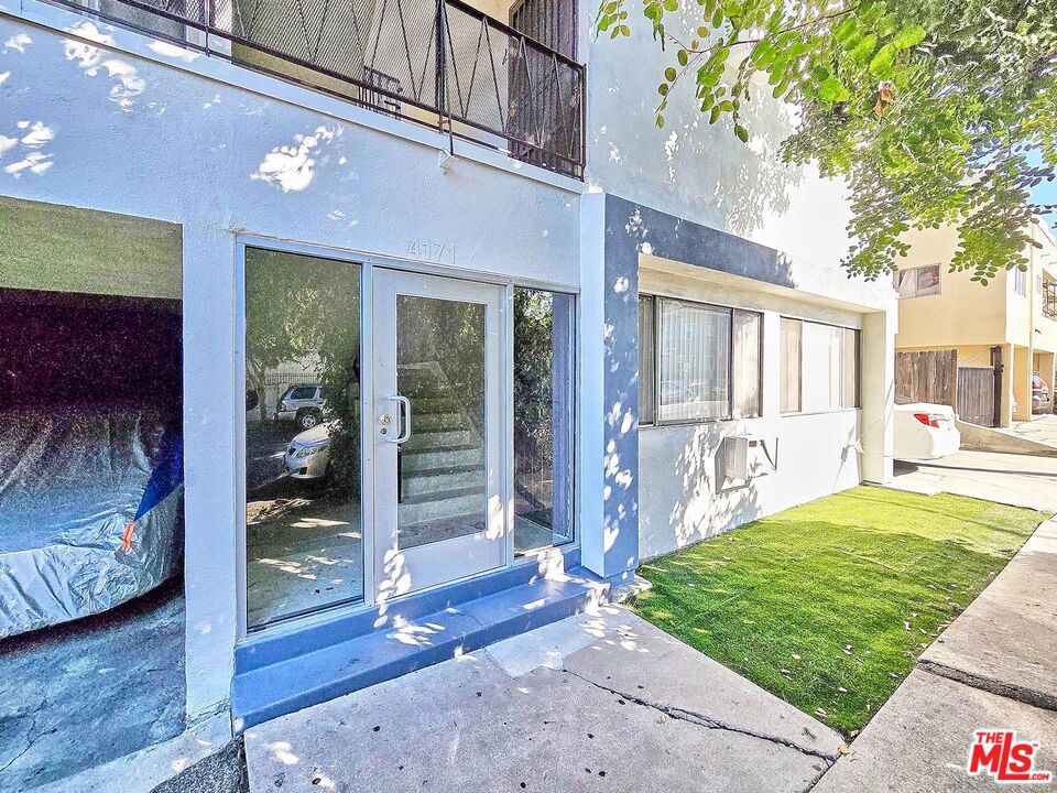 Properties 3 4171 W 4th Street