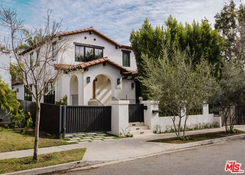 Photo of 408 Westbourne Drive, Los Angeles, CA 90048 (MLS # 26866955)