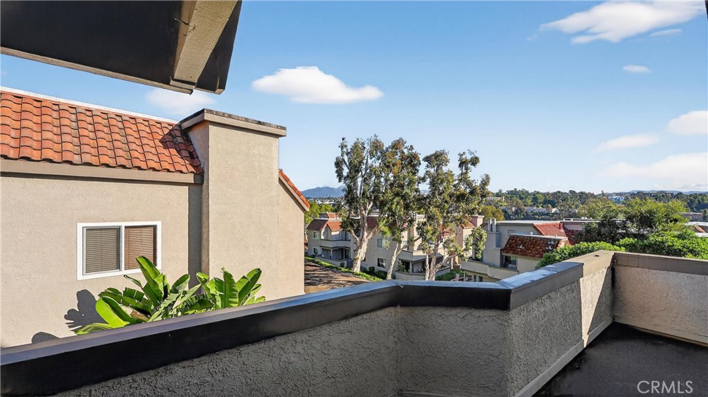 Villa Mira (VM) - Residential