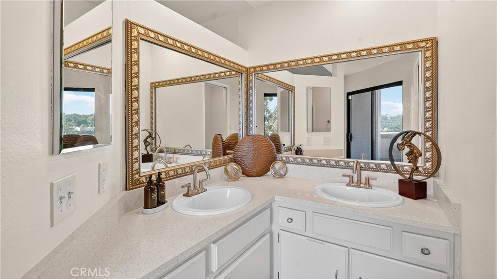 Villa Mira (VM) - Residential